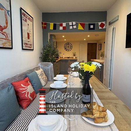 Driftwood House - Luxury Dog-Friendly Townhouse In Cowes, Steps From Marina Villa คาวส์ ภายนอก รูปภาพ