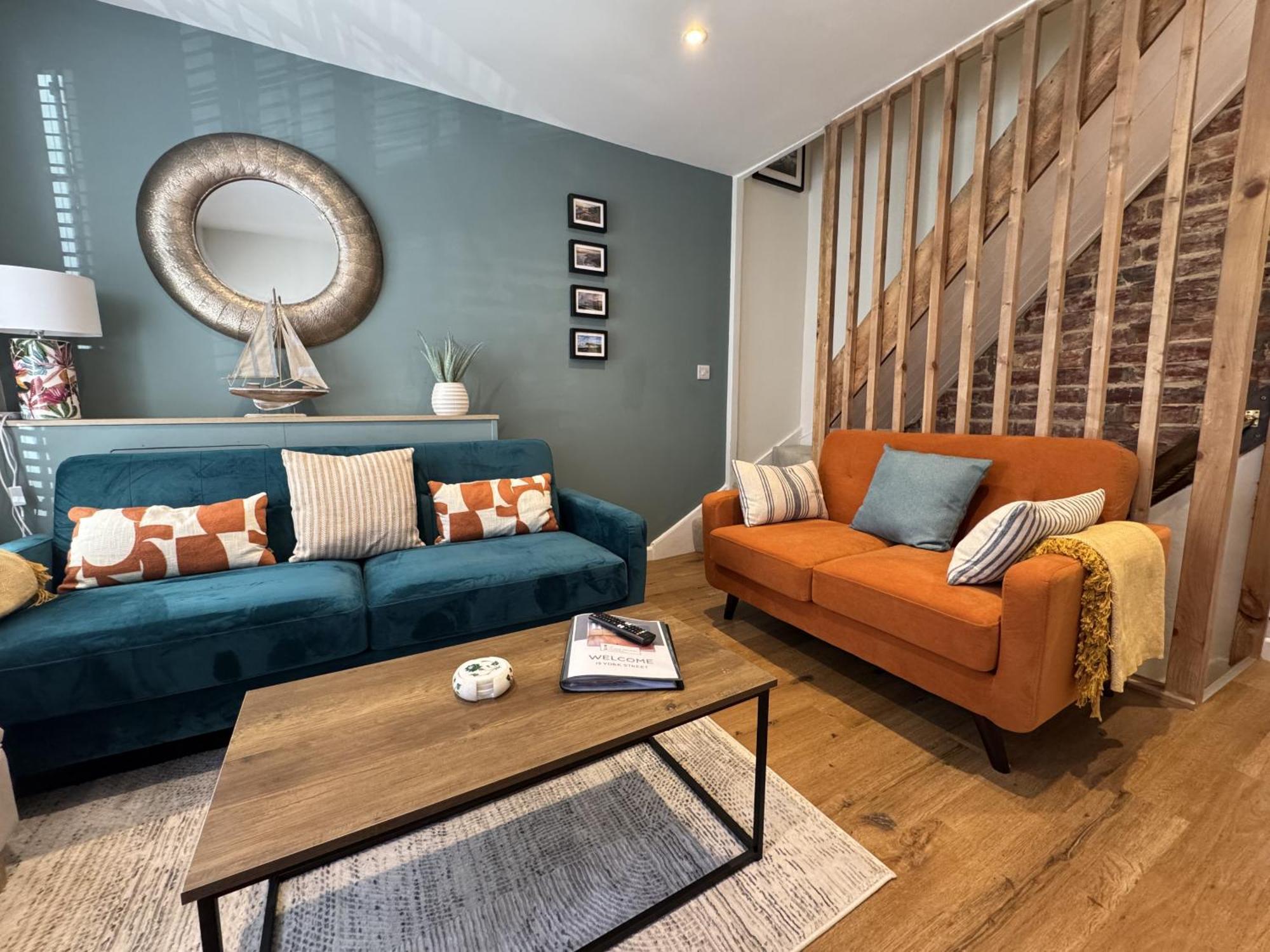 Driftwood House - Luxury Dog-Friendly Townhouse In Cowes, Steps From Marina Villa คาวส์ ภายนอก รูปภาพ