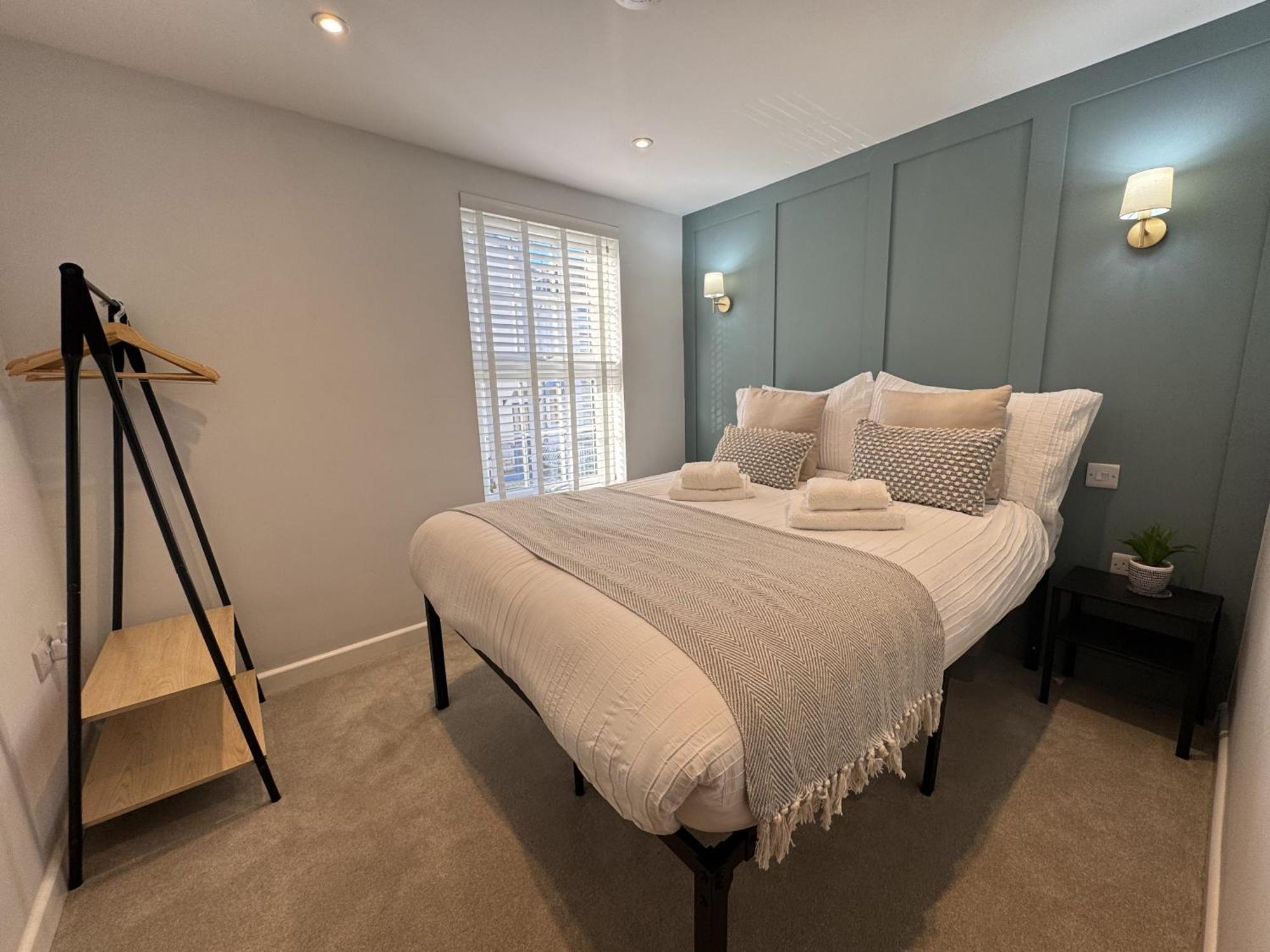 Driftwood House - Luxury Dog-Friendly Townhouse In Cowes, Steps From Marina Villa คาวส์ ภายนอก รูปภาพ